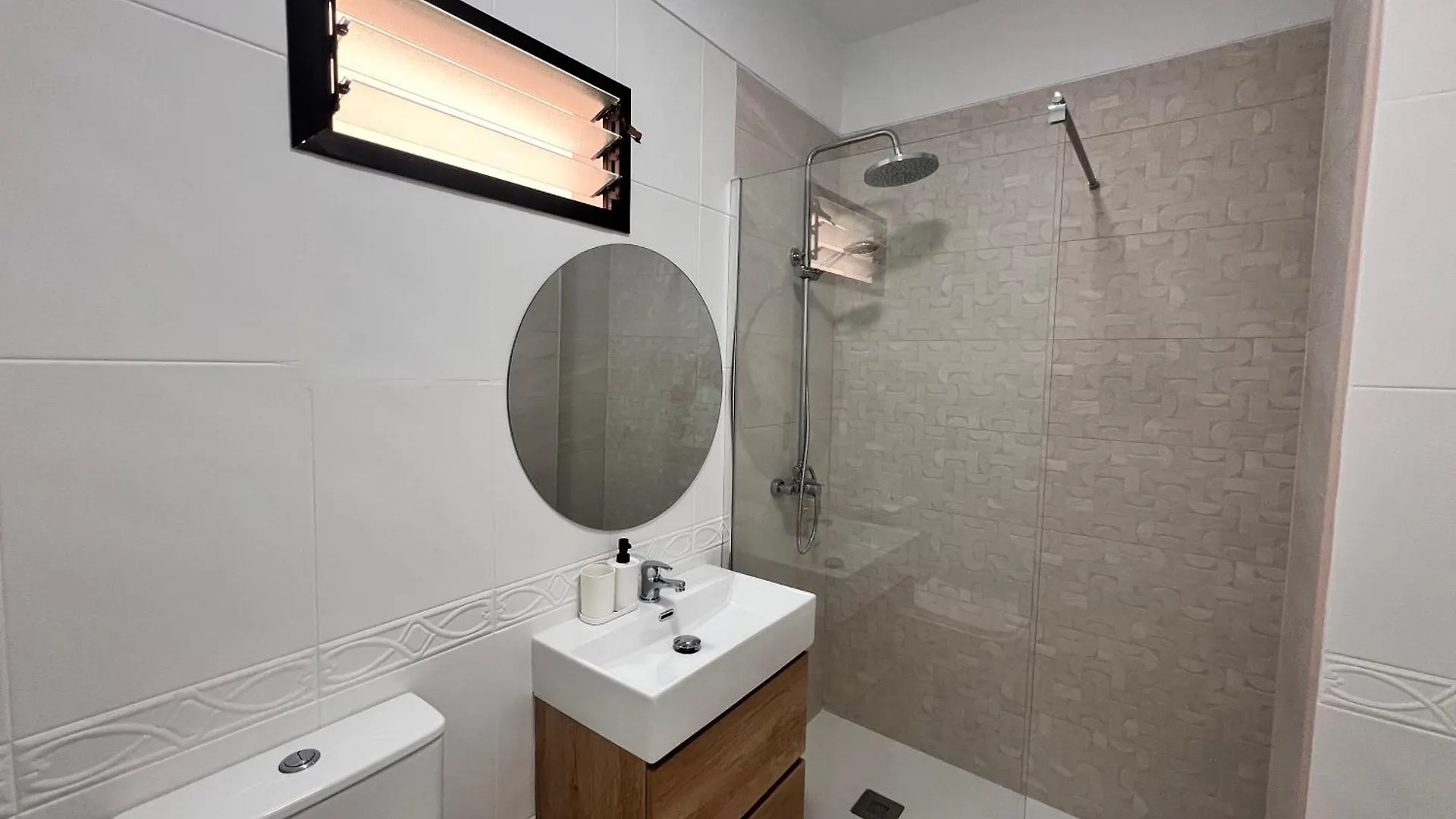 Seaview Alcala 2 Bedroom スペイン
